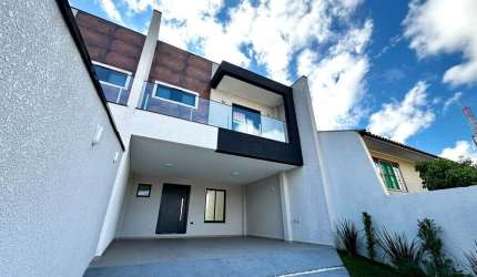 Sobrado à venda no bairro Aristocrata - São José dos Pinhais/PR
