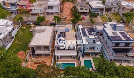 Casa Completa à Venda em Vinhedo - 3 Suítes, Escritório, Espaço Gourmet, Piscina e Energia Solar