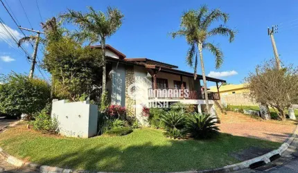 Casa com 3 quartos,  Piscina e Gourmet em Condomínio com Lazer Completo – Vinhedo/SP