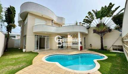 Casa à Venda e para Locação no Condomínio Vila Di Treviso com 3 suites e 2 vagas– Vinhedo/SP