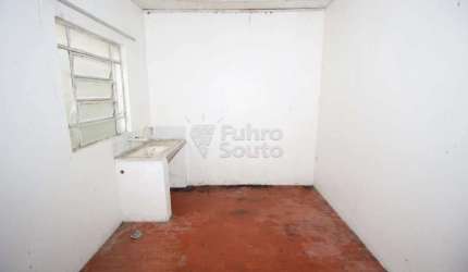 Oportunidade de Locação: Casa em pátio compartilhado