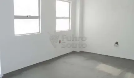 Comercial Sala em Condomínio em Pelotas