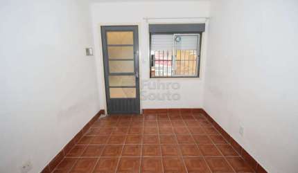 Apartamento 2 Dormitórios no Village Center II: Espaço e Conforto em Excelente Localização!