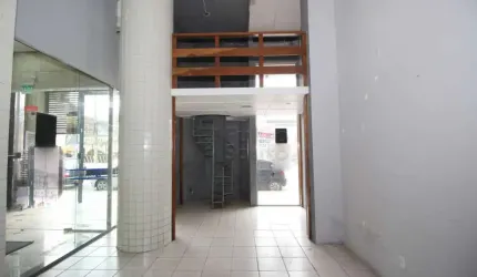 Comercial Loja em Condomínio em Pelotas
