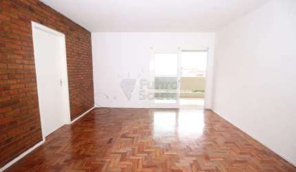 Apartamento 2 Dormitórios no Edifício Residencial Phoenix - Localização Privilegiada no Centro