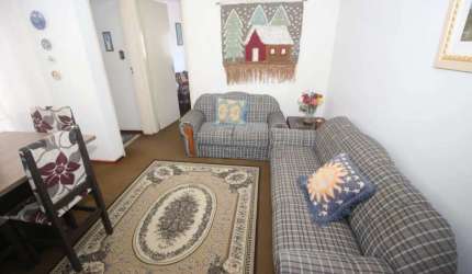 Apartamento mobiliado no Edifício Helena - localização privilegiada!