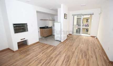 Apartamento no Acqua Residence Club. 2 Dormitórios (1 Suíte) + Churrasqueira
