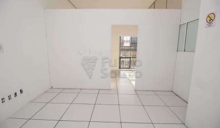 Loja Comercial para Aluguel na Galeria Noris Mazza - Localização Privilegiada na Esquina do Calçadão!