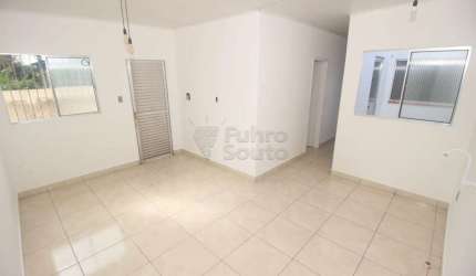 Casa com 3 dormitórios, em pátio compartilhado na Rua Francisco Carril!