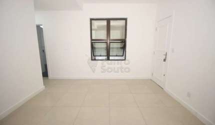 Comercial Sala em Condomínio em Pelotas