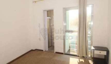 Apartamento com 1 Dormitório na Av. Domingos de Almeida - Praticidade e Localização Privilegiada no Areal!