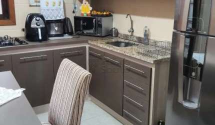 Casa com 3 Dormitórios, Piscina, Hidro no Fragata - Conforto, espaço e ótima localização!