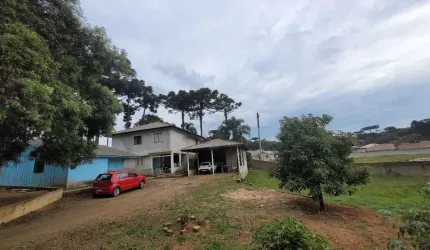 Sobrado a venda  3 quartos com suíte aceita imóvel ou veículo