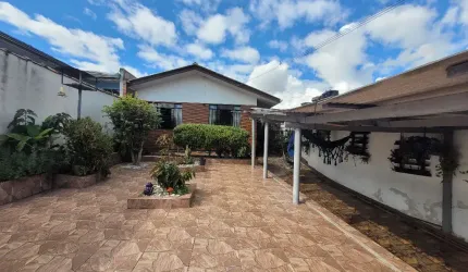 Residencial 2 casas semi mobiliado
