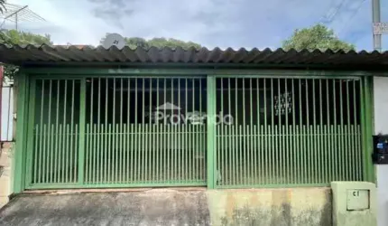 CASA 03 QUARTOS - CENTRO DE GOIÂNIA