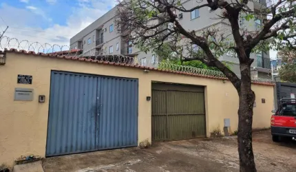 CASA 4 QUARTOS 3 SUÍTES E UM BARRACÃO 2 QUARTOS - JARDIM AMÉRICA