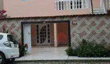 Casa com 3 dormitórios à venda por R$ 480.000,00 - Parque Aeroporto - Macaé/RJ