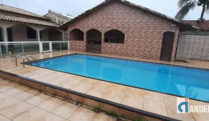 Excelente casa 3 Quartos (2 suítes) com piscina e churrasqueira no São Bento em Itaipuaçu.