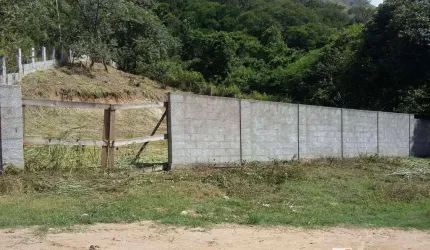 Terreno murado no Jardim Atlântico com 558,00m² próximo a rua 1