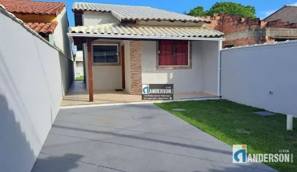 Linda casa em Itaipuaçu com 2 quartos e churrasqueira.