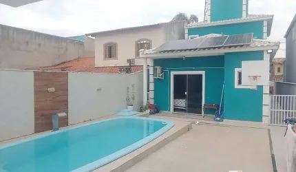 Duplex de Luxo 3Qtos (2 suítes) com piscina e churrasqueira no Jd. Atlântico  Oeste prox. a  praia Itaipuaçu