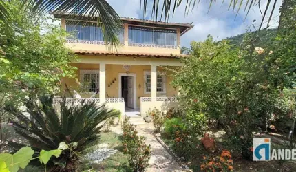 RI0610 - Ótima Casa em Itaipuaçu