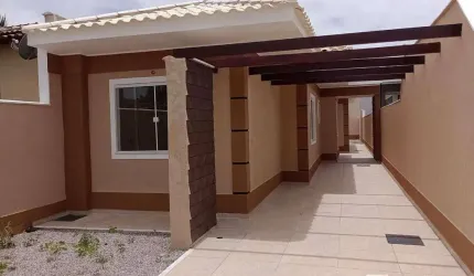 Excelente casa 3 Quartos (1 suíte) fino acabamento com churrasqueira no Jd. Atlântico Central prox. a praia