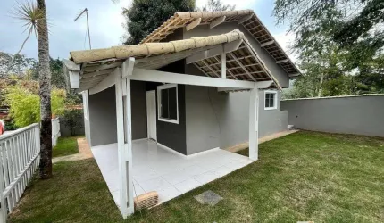 Oportunidade !! Casa 2 Quartos (1 suíte) em condomínio em Itaipuaçu.