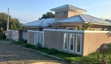 EXCELENTE CASA