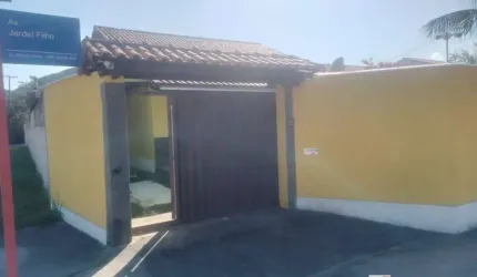 Casa com 3 dormitórios para alugar por R$ 2.600,00/mês - Itaipuaçu - Maricá/RJ