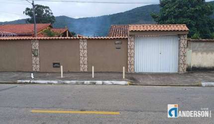 Casa com 3 dormitórios para alugar por R$ 2.200,00/mês - Itaipuaçu - Maricá/RJ