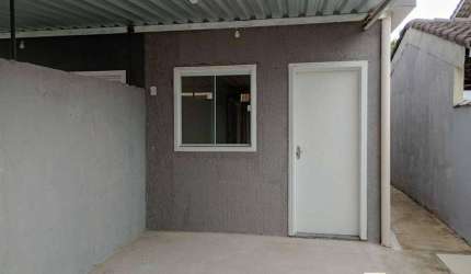 Casa com 1 dormitório para alugar, 44 m² por R$ 1.500 - Itaipuaçu - Maricá/RJ