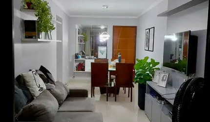 Ótimo Apto de 02 quartos