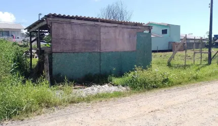 Terreno no Itacolomi: 260m² perto da praia e da avenida