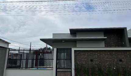 Seu novo lar com piscina em Barra Velha