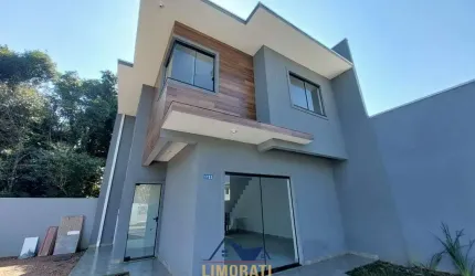 Sobrado com 3 quartos no Gralha Azul FRG..