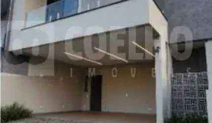 Triplex Alto Padrão 169m² 4 quartos sendo 3 suítes no Condomínio The Life Garden Bairro Costeira São José dos Pinhais