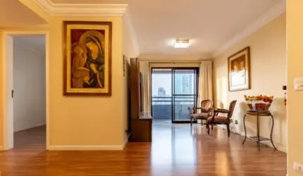 Belo apartamento  e 84m², com 03 quartos ( sendo 02 suítes, 02 vgs fixas), Rua cantagalo!