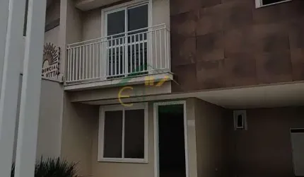 Sobrado à venda Santa Cândida Curitiba PR