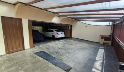 Casa à venda em Mogi das Cruzes/SP