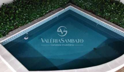 Sobrado à venda 4 Suítes - Jardim Itália