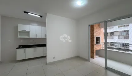 APARTAMENTO COM 2 QUARTOS SENDO 1 SUÍTE SACADA COM CHURRASQUEIRA E ESTRUTURA COMPLETA NO ITACORUBI FLORIANÓPOLIS