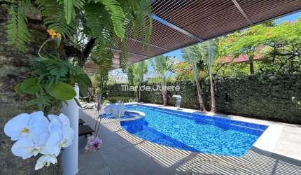 Casa com 4 quartos à venda em Jurerê Internacional, Florianópolis  por R$ 9.000.000