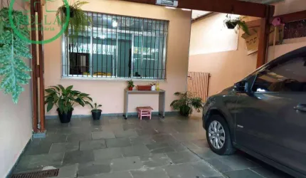 Ótimo sobrado à venda no Parque São Domingos