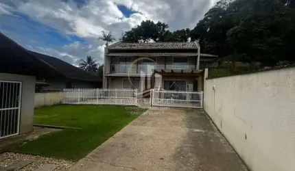 Casa com 3 quartos à venda no Santo Antônio, Joinville  por R$ 899.000
