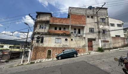 Casa Espaçosa no Parque Tietê