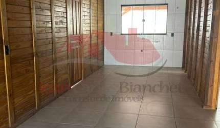 ÓTIMA CASA PARA LOCAÇÃO EM CAMBORIÚ