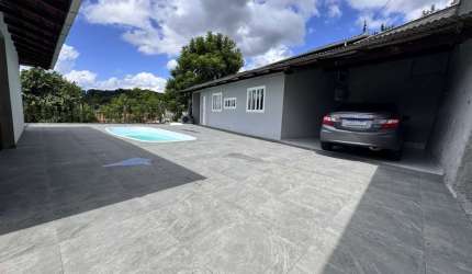 Casa com 4 quartos à venda no Itoupava Central, Blumenau , 168 m2 por R$ 890.000