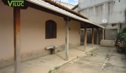 Casa com 3 quartos à venda na Dom Aristides Porto, --, Parque Xangri-Lá, Contagem por R$ 580.000