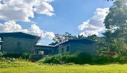 Casa em condomínio à venda, com quatro suítes, Centro, Cambé, PR